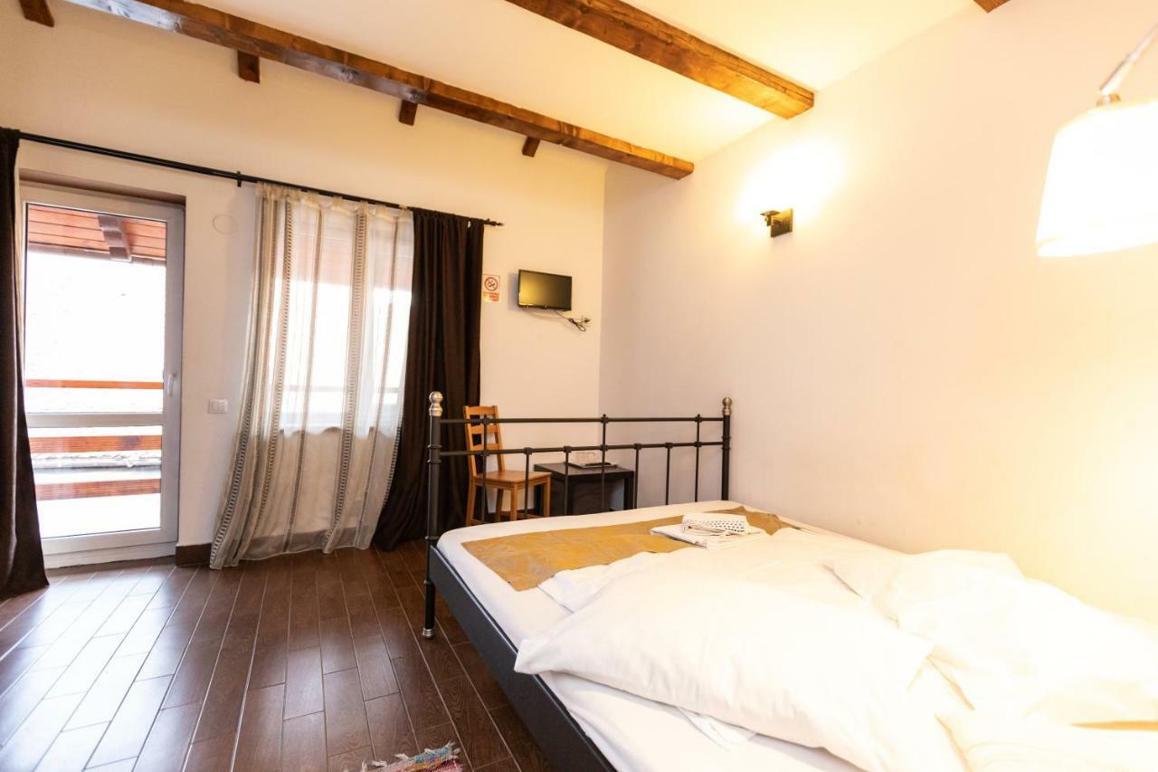 Pensiunea Pianino Brasov Ngoại thất bức ảnh