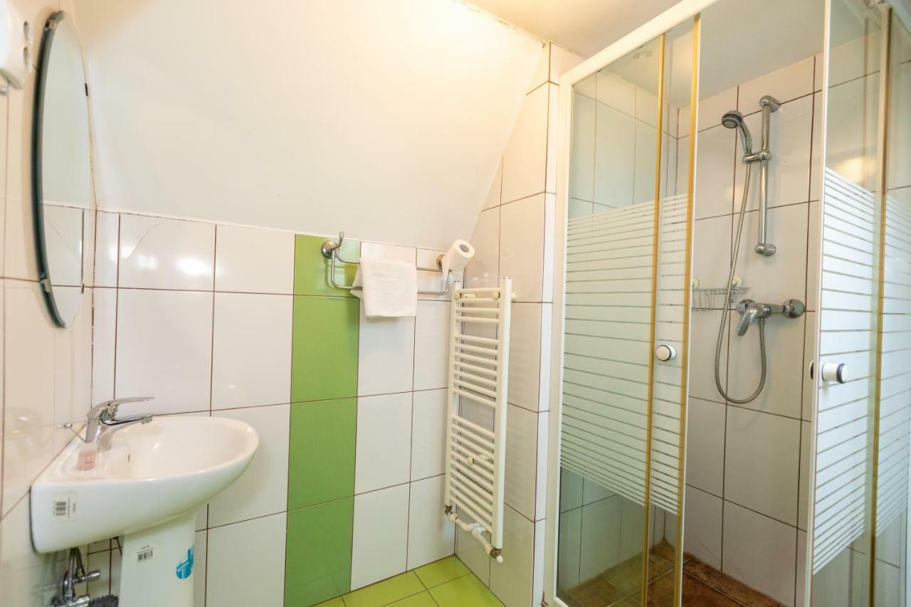 Pensiunea Pianino Brasov Ngoại thất bức ảnh