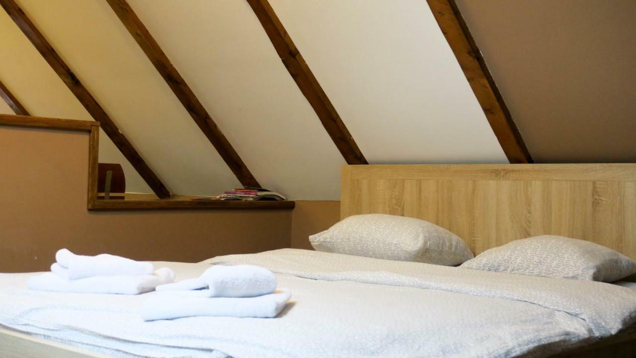 Pensiunea Pianino Brasov Ngoại thất bức ảnh
